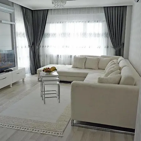 Roma - Emir Gursu B Apartment Bahtili