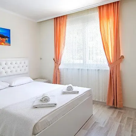 Roma - Emir Gursu B Apartment Bahtili