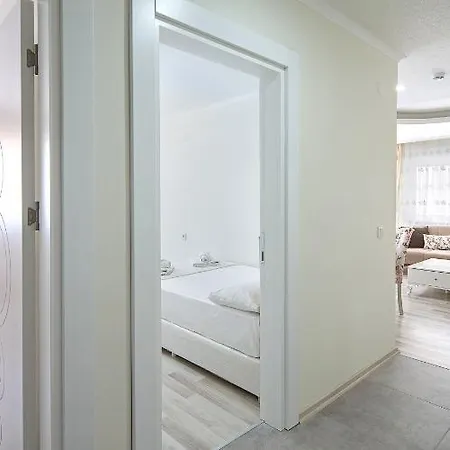 Apartment Roma - Emir Gursu B Bahtili