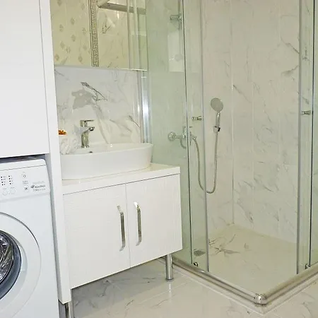 Roma - Emir Gursu B Apartment Bahtili