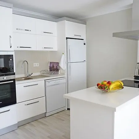 Apartment Roma - Emir Gursu B *