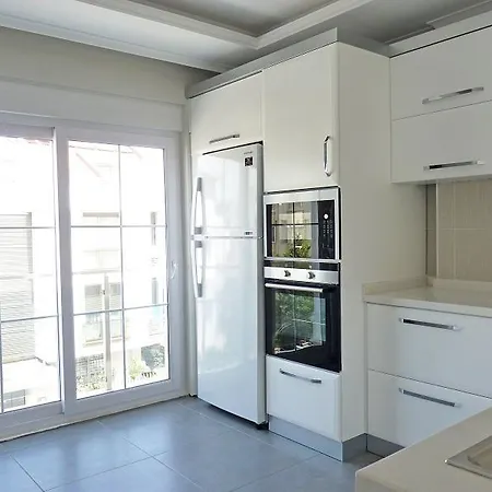 Roma - Emir Gursu B Apartment Bahtili